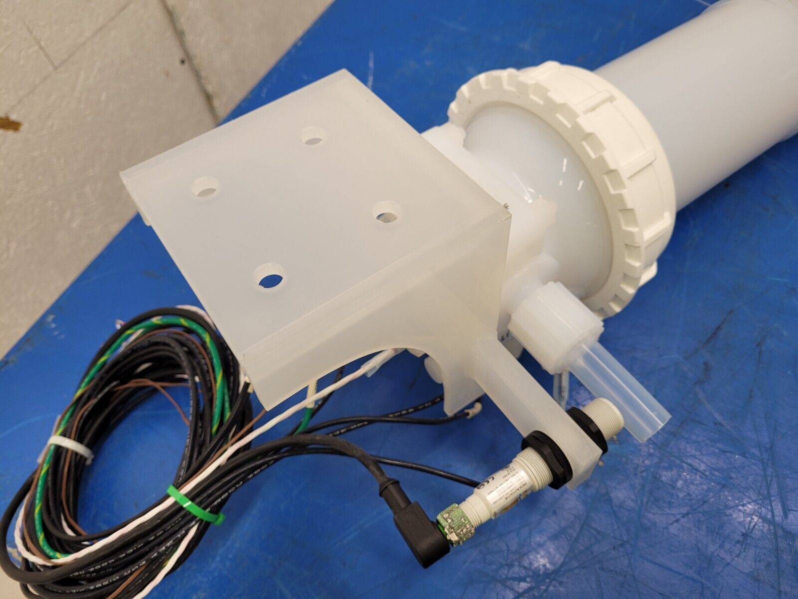 Heateflex LHN-1-09-0-A01-24-23 Ultra Pure In-line Fluid Acid Heater PVDF/PFA 9kW