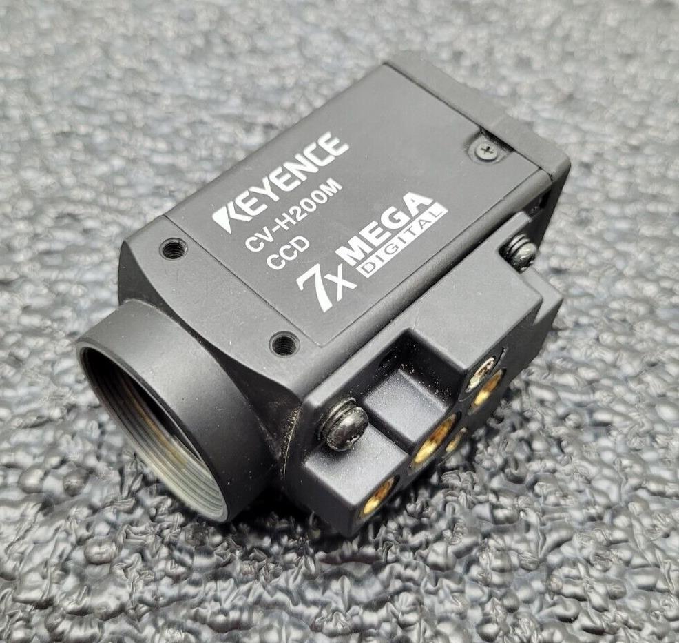 KEYENCE CV-H200M CCD Camera 7x Mega Digital Industrial Inspection Machine Vision