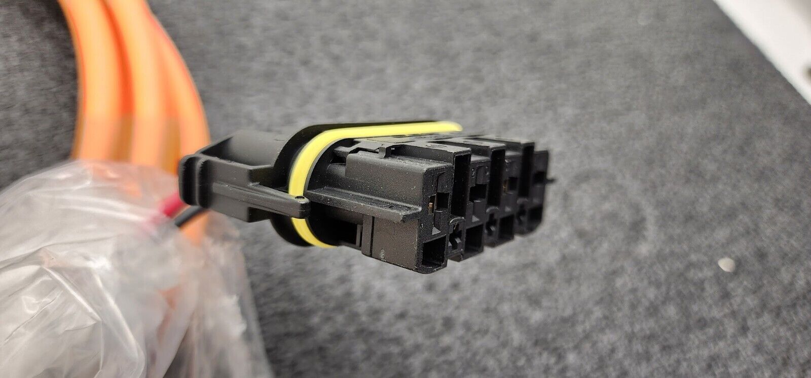 Bucher Mobile Drives EMDY905A0050E25A00 Automotive Power Cable