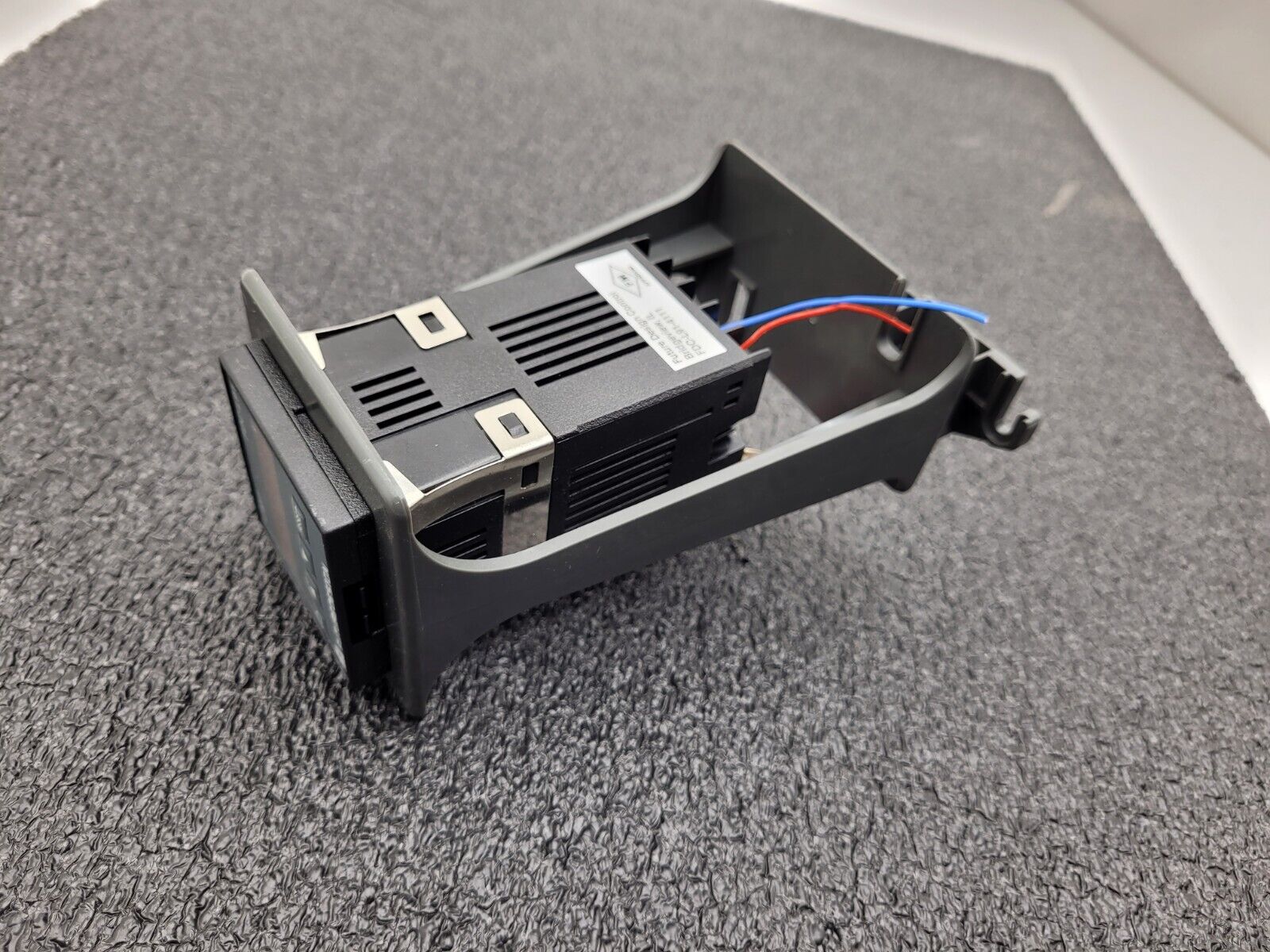 Future Design Controls FDC-L91 Dual Output Relay 90-264VAC Power T/C PT100 mA In