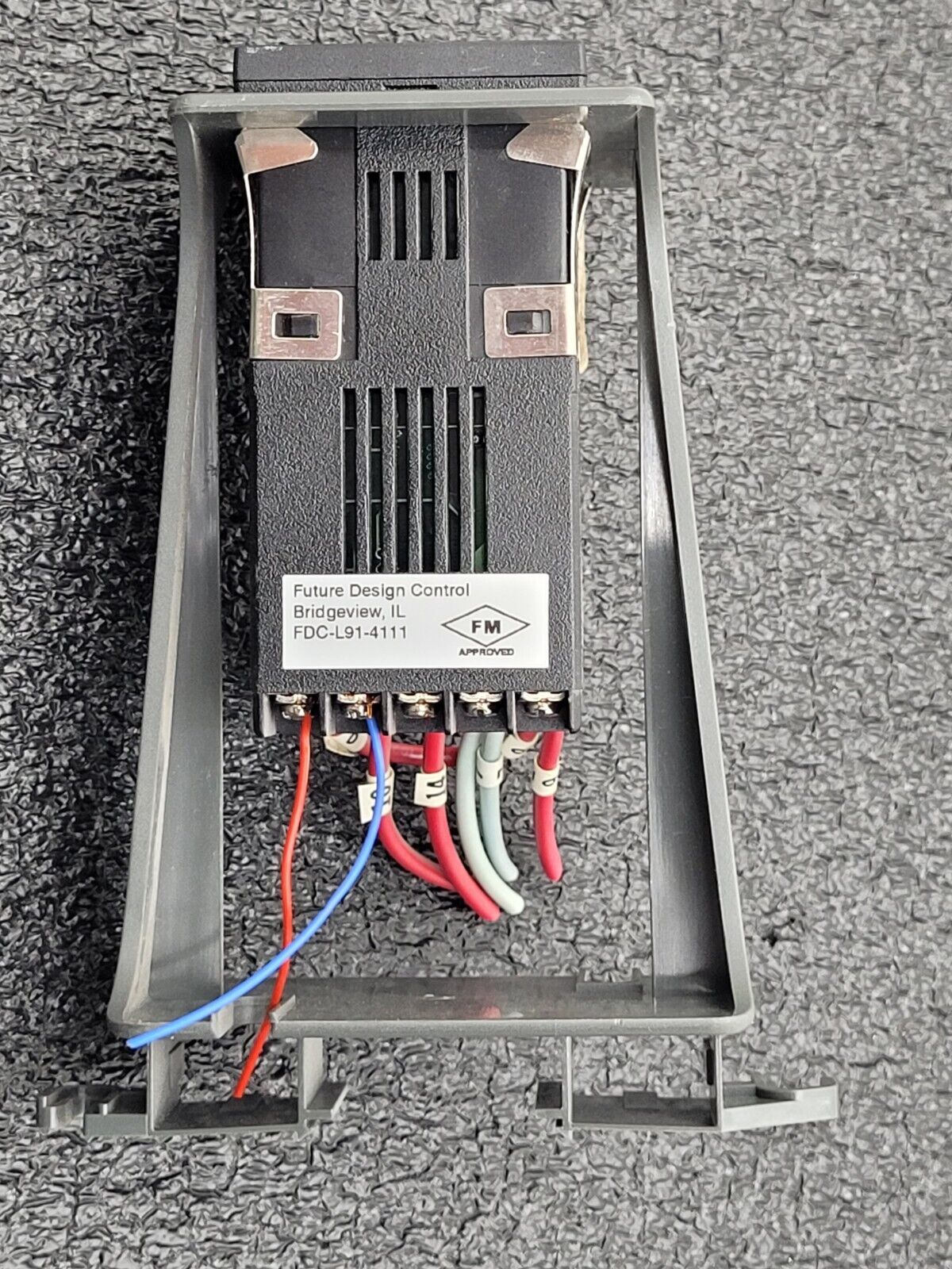 Future Design Controls FDC-L91 Dual Output Relay 90-264VAC Power T/C PT100 mA In