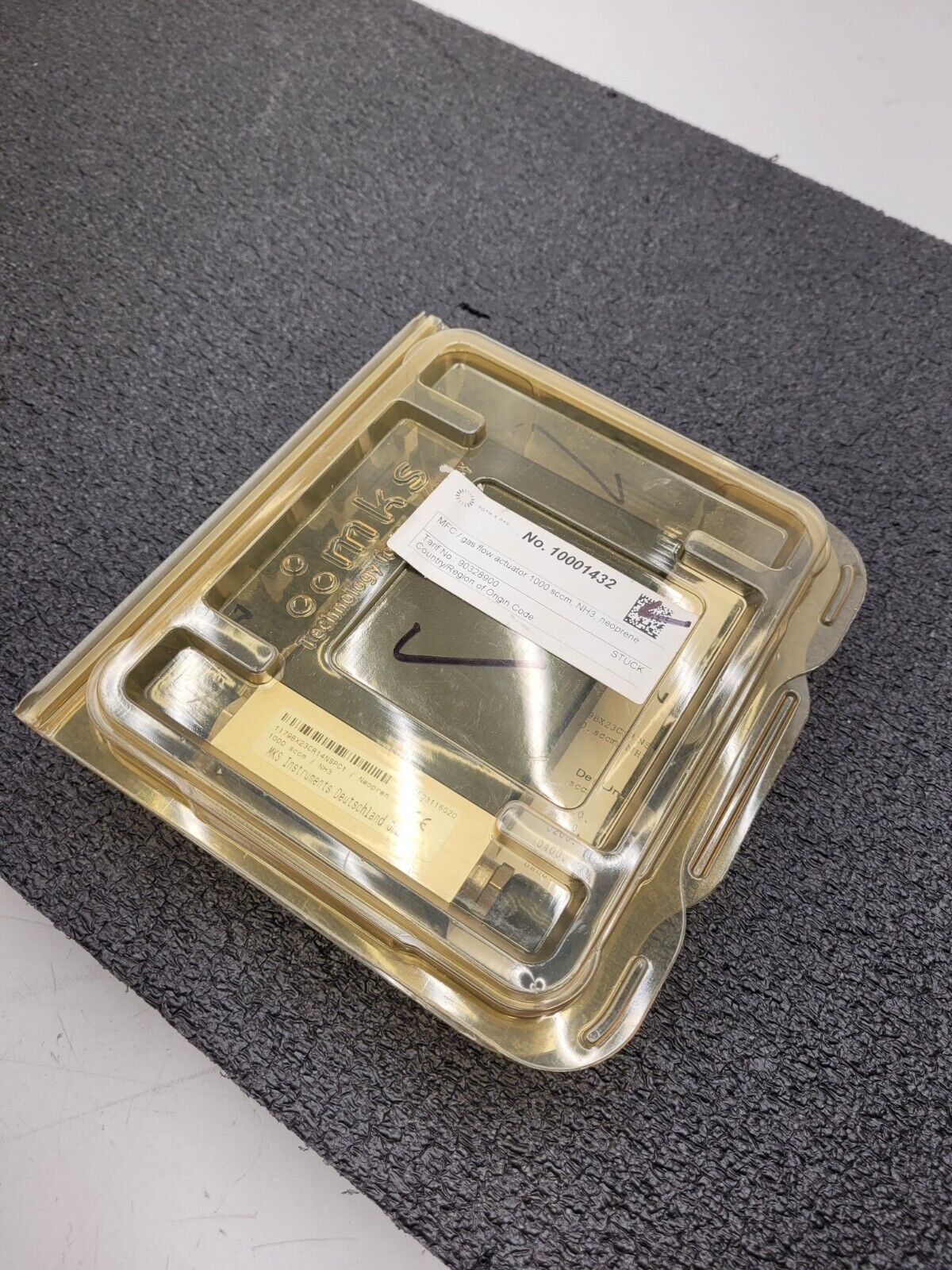 MKS 1179BX23CR14NSPC1 Mass-Flo Mass Flow Controller 1000SCCM NH3 NEW IN BOX