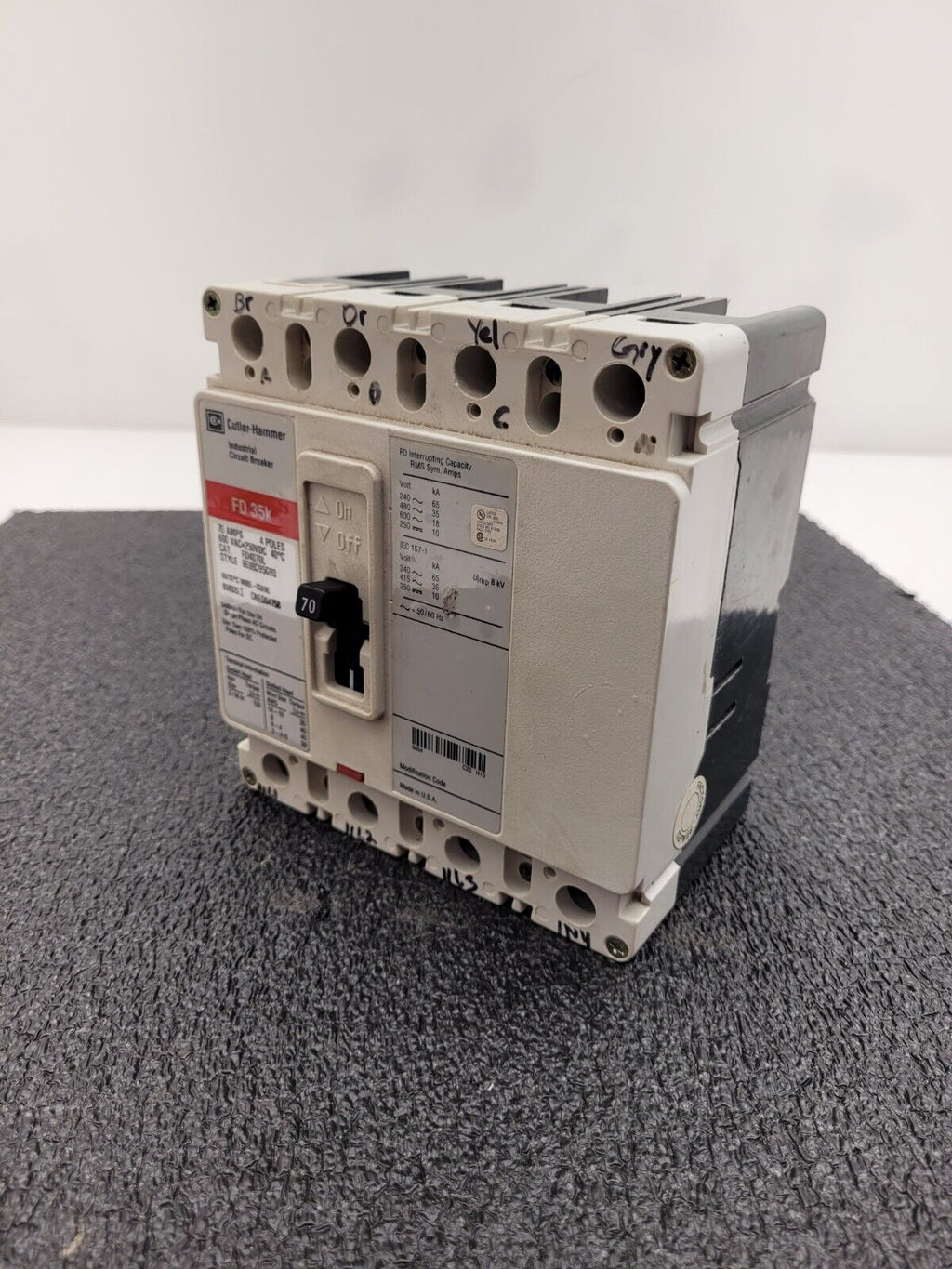 Cutler Hammer FD 35K FD3070L 70A 600 VAC 250 VDC 4-Pole Circuit Breaker