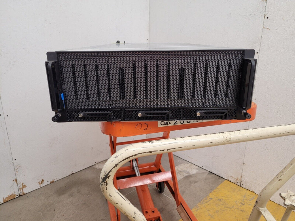 Quanta D51PL-4U 102 Disk HDD JBOD 240VAC Caddies, Rails, Cable Manager, Tested