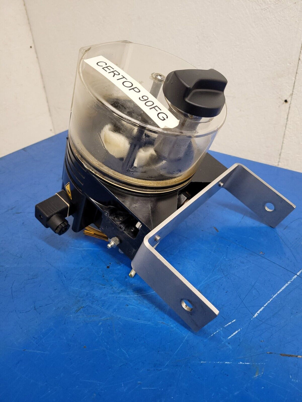 Lincoln Automatic Lubrication QuickLub Grease Pump P31131411110 24VDC 1200PSI