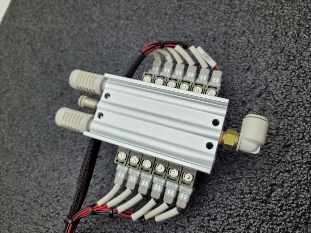SMC Pneumatic Valve Block Solenoid Manifold 24VDC 6 Valves SY3220-5LOZ-M5 SY3000