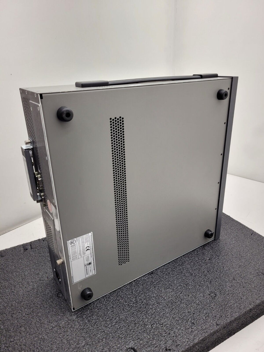 Audio Precision APX-525 Audio Analyzer Digital I/O Bluetooth and 2x Analog Input