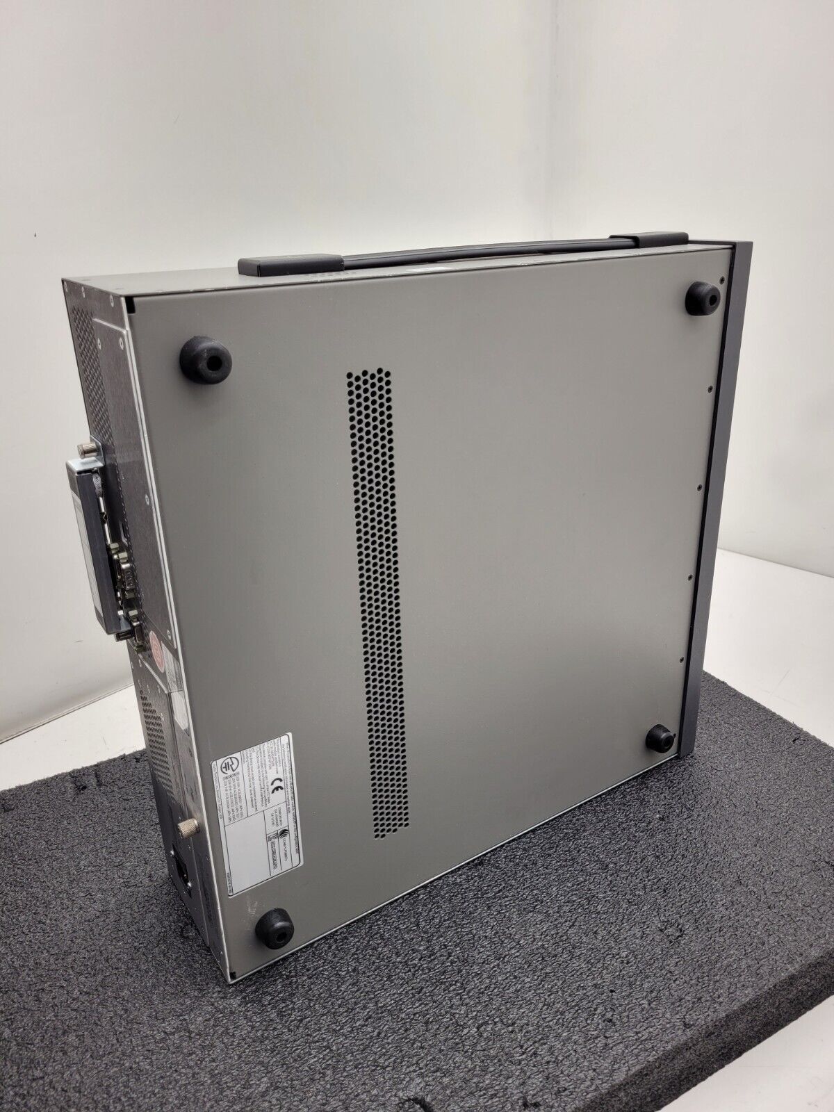 Audio Precision APX-525 Audio Analyzer Digital I/O Bluetooth and 2x Analog Input