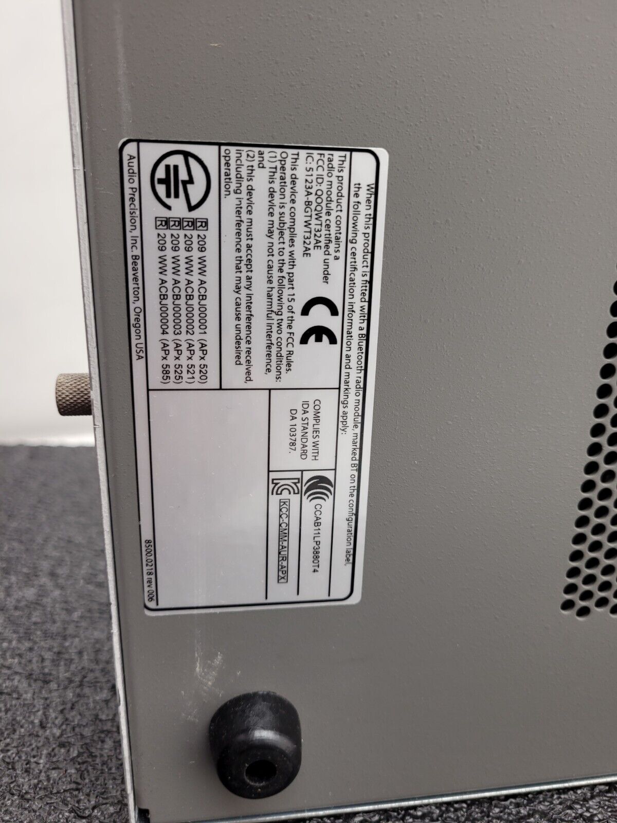 Audio Precision APX-525 Audio Analyzer Digital I/O Bluetooth and 2x Analog Input