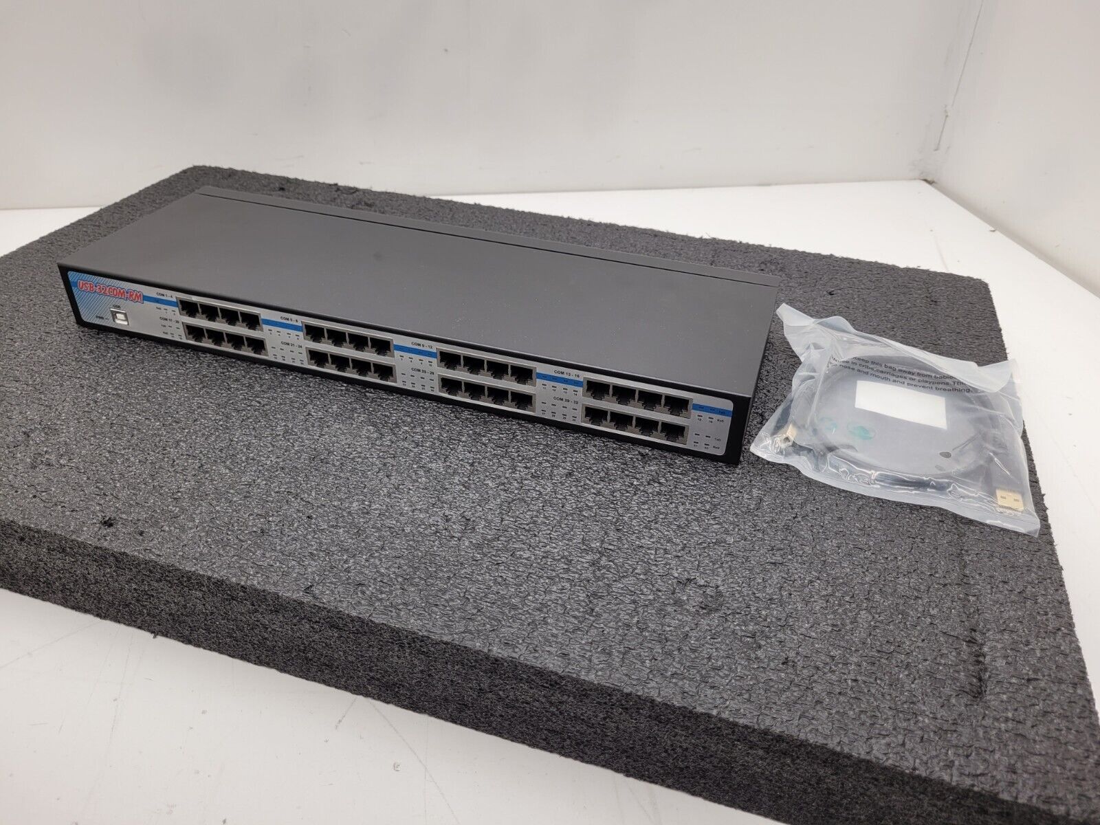 Coolgear USB to 32 Port COM RS-232 Serial Adapter FTDI Chipset USB-32COM-RM