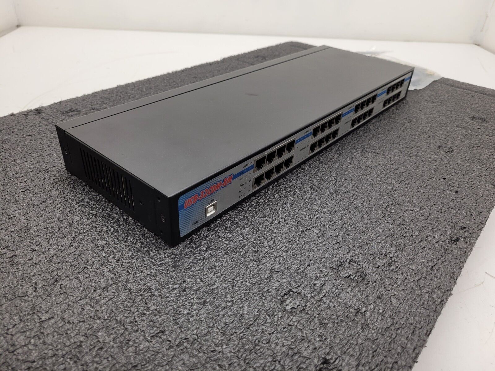 Coolgear USB to 32 Port COM RS-232 Serial Adapter FTDI Chipset USB-32COM-RM