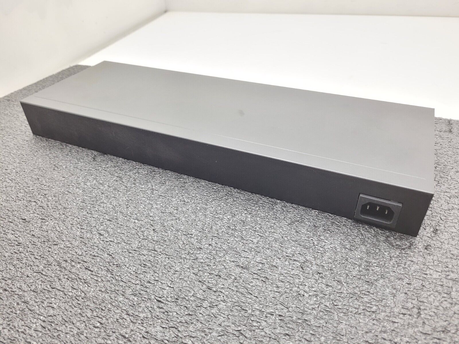 Coolgear USB to 32 Port COM RS-232 Serial Adapter FTDI Chipset USB-32COM-RM