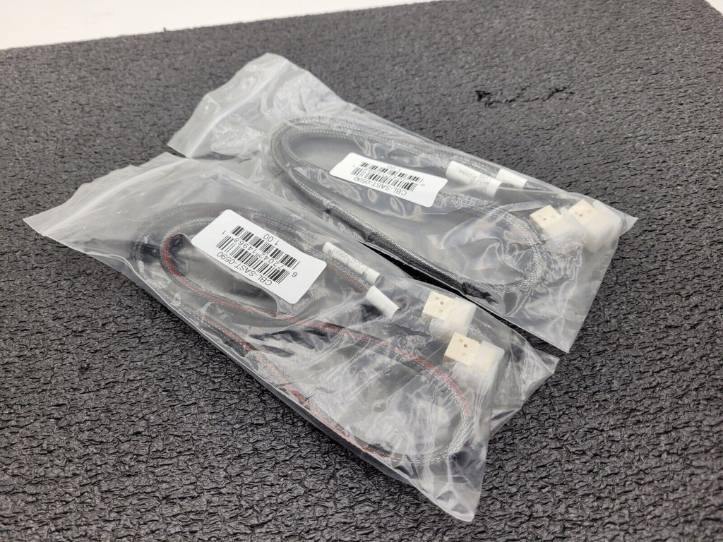 Lot of 2 Supermicro Internal MiniSAS HD PCIe NVMe 12Gbs 70cm Cable CBL-SAST-0590
