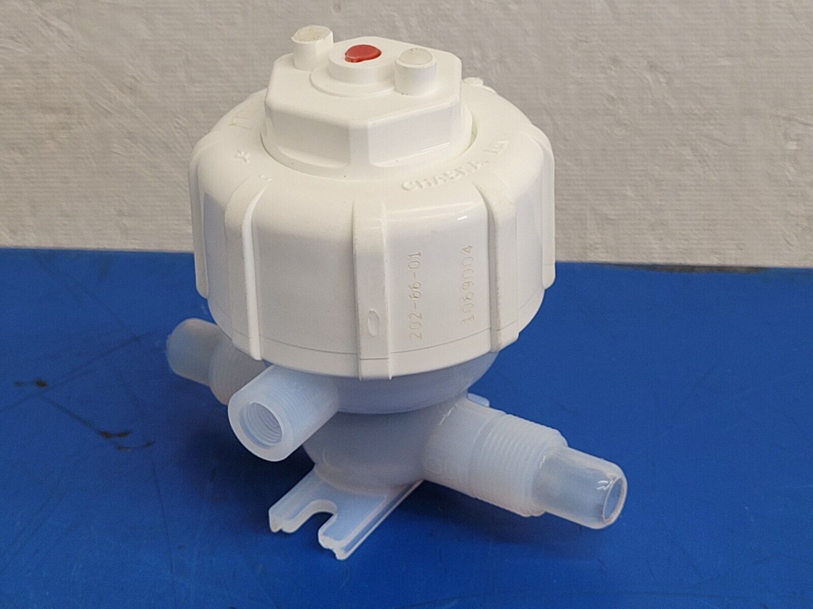 Lot of 25x Entegris Pnuematic Fluoroware Diaphragm Valve 1/2" Flaretek Fitting