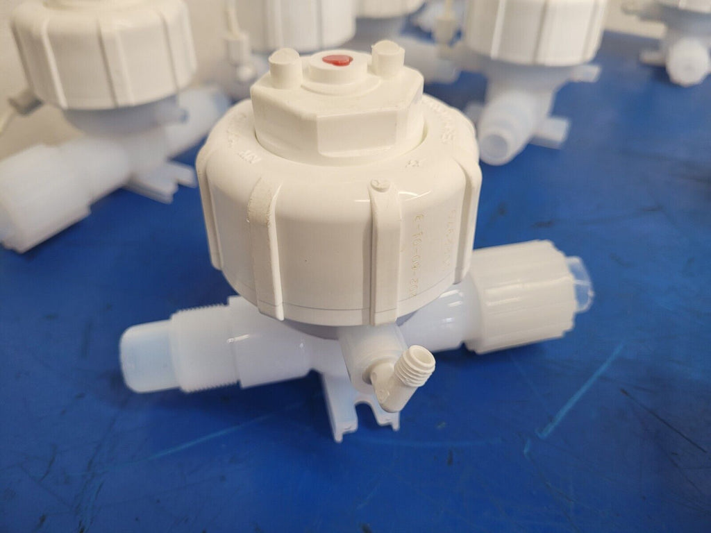 Lot of 25x Entegris Pnuematic Fluoroware Diaphragm Valve 1/2" Flaretek Fitting
