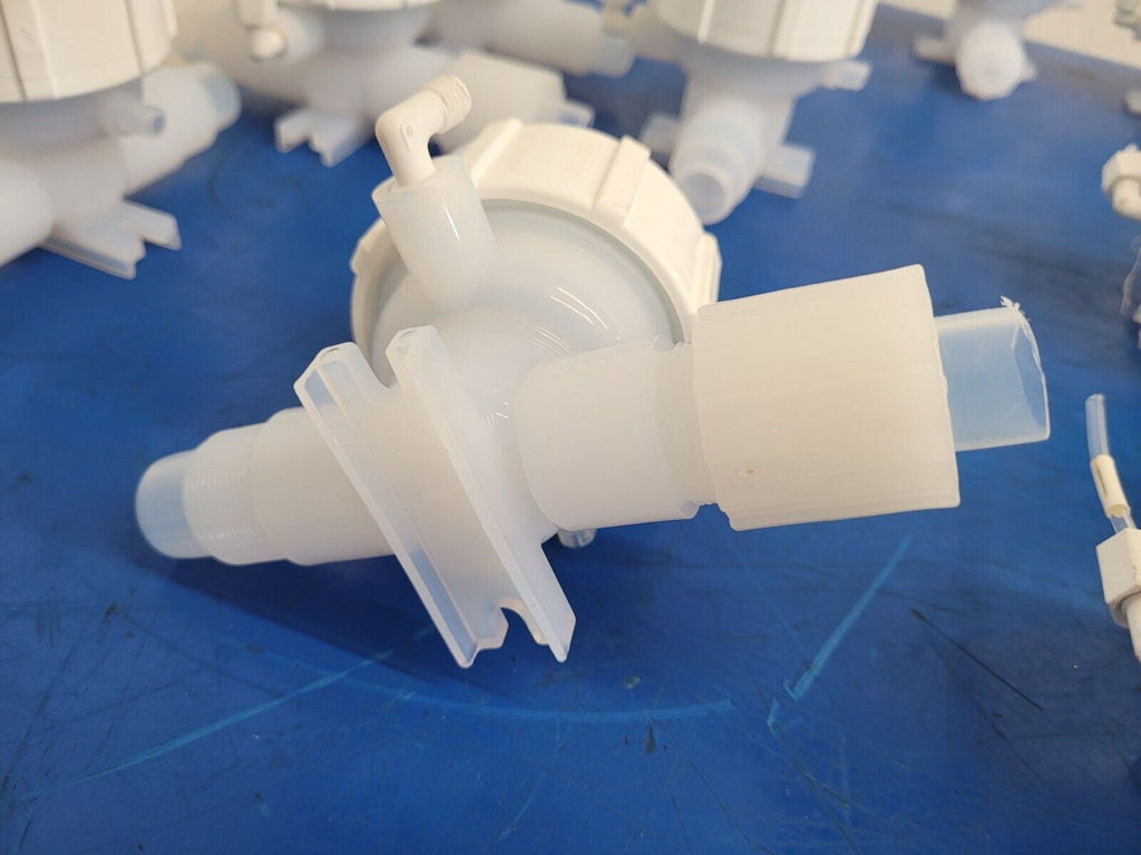 Lot of 25x Entegris Pnuematic Fluoroware Diaphragm Valve 1/2" Flaretek Fitting