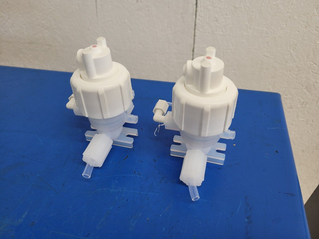 Lot of 25x Entegris Pnuematic Fluoroware Diaphragm Valve 1/2" Flaretek Fitting