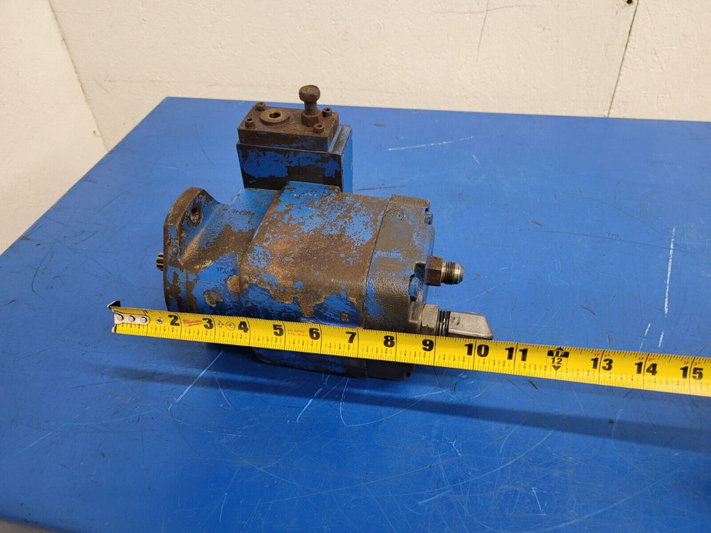 Oilgear PVWH-10-LSAS-CNNN Open Loop Variable Displacement Hydraulic Pump