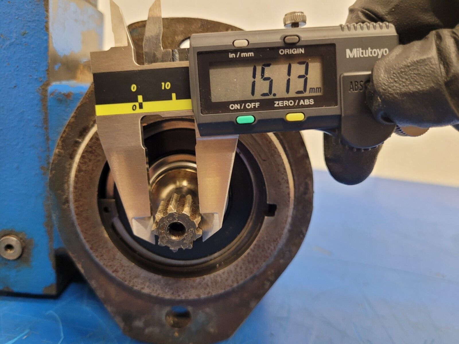 Oilgear PVWH-10-LSAS-CNNN Open Loop Variable Displacement Hydraulic Pump
