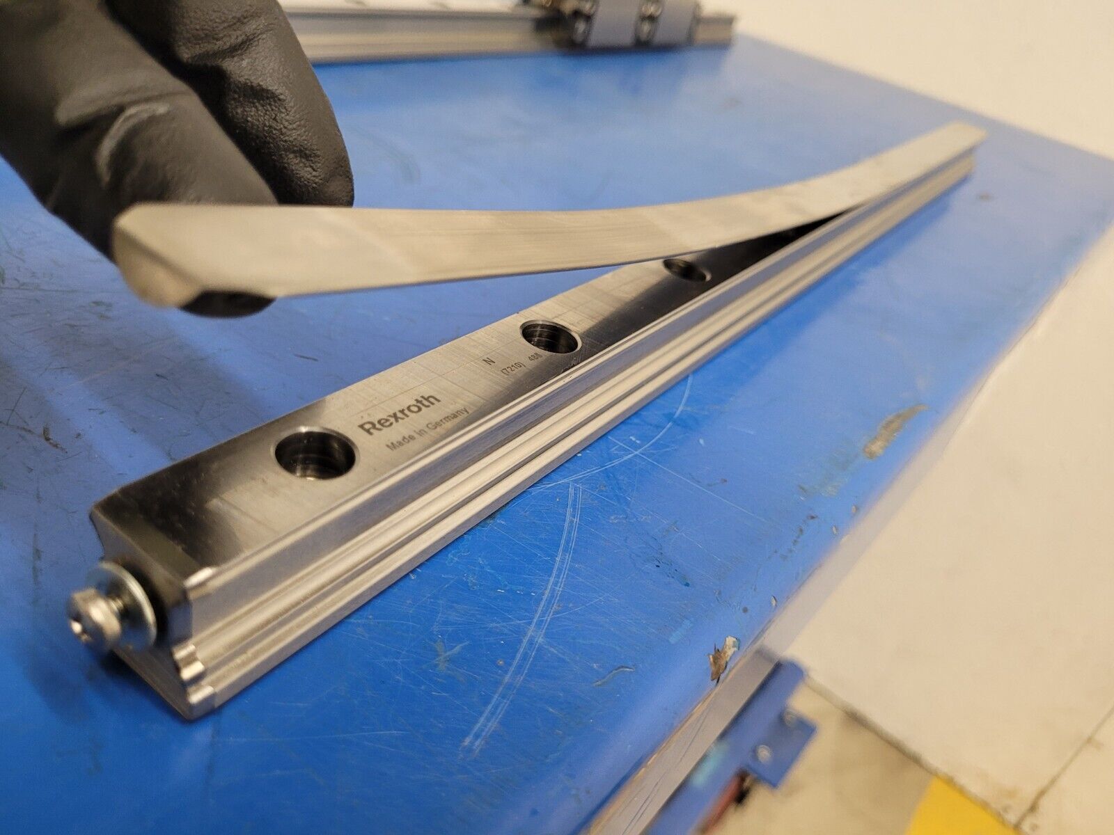 Bosch Rexroth 20mm Linear 7210 Rail Guide 2 Rails 4 Blocks 530mm R162121420