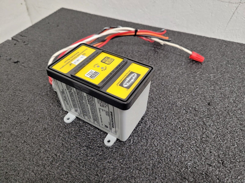 GFHW431 Hubbell GFCI Hard Wired 3 PH 120/208V 30A Yellow Used Working Pull