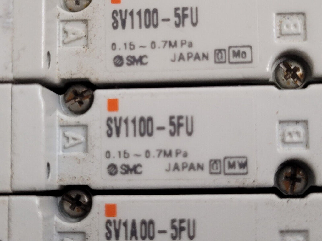 2x SMC Pneumatic Valve Block Lot w/19 valves SV1A00-5FU SV1100-5FU DIN Rail