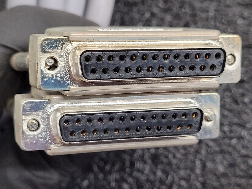 2x SMC Pneumatic Valve Block Lot w/19 valves SV1A00-5FU SV1100-5FU DIN Rail