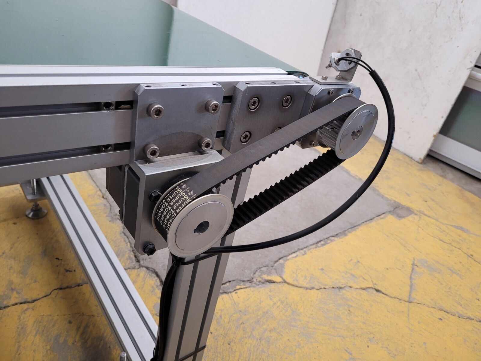 Custom Flat Belt Oriental Motor Driven Conveyor 32" W 42" Long Extruded Frame B