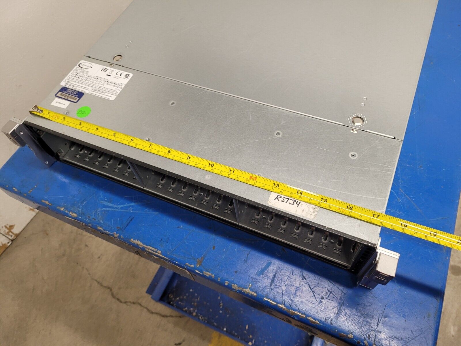 Custom Listing for supermicro_buyer Lot of 8x 2028U-TN24R4T+ Servers