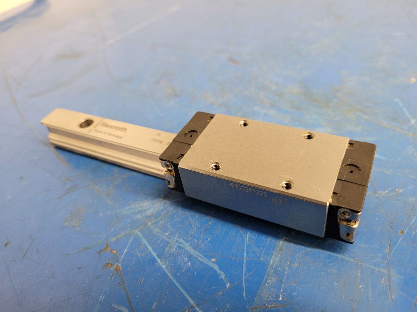 Bosch Rexroth Linear 7210 Rail Guide 5 Rails 5 Blocks R16382320