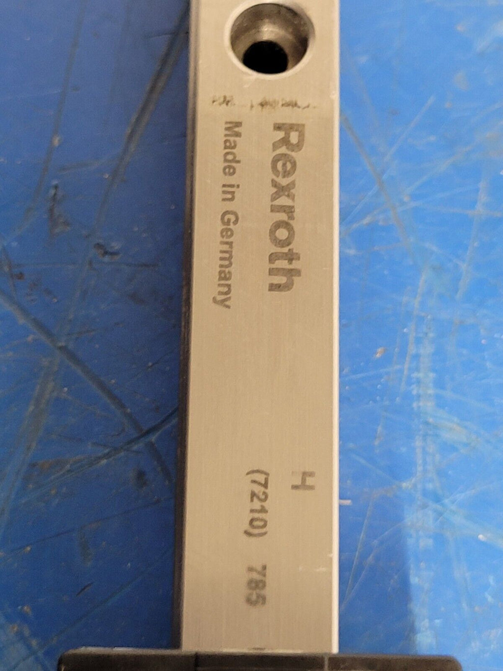 Bosch Rexroth Linear 7210 Rail Guide 5 Rails 5 Blocks R16382320