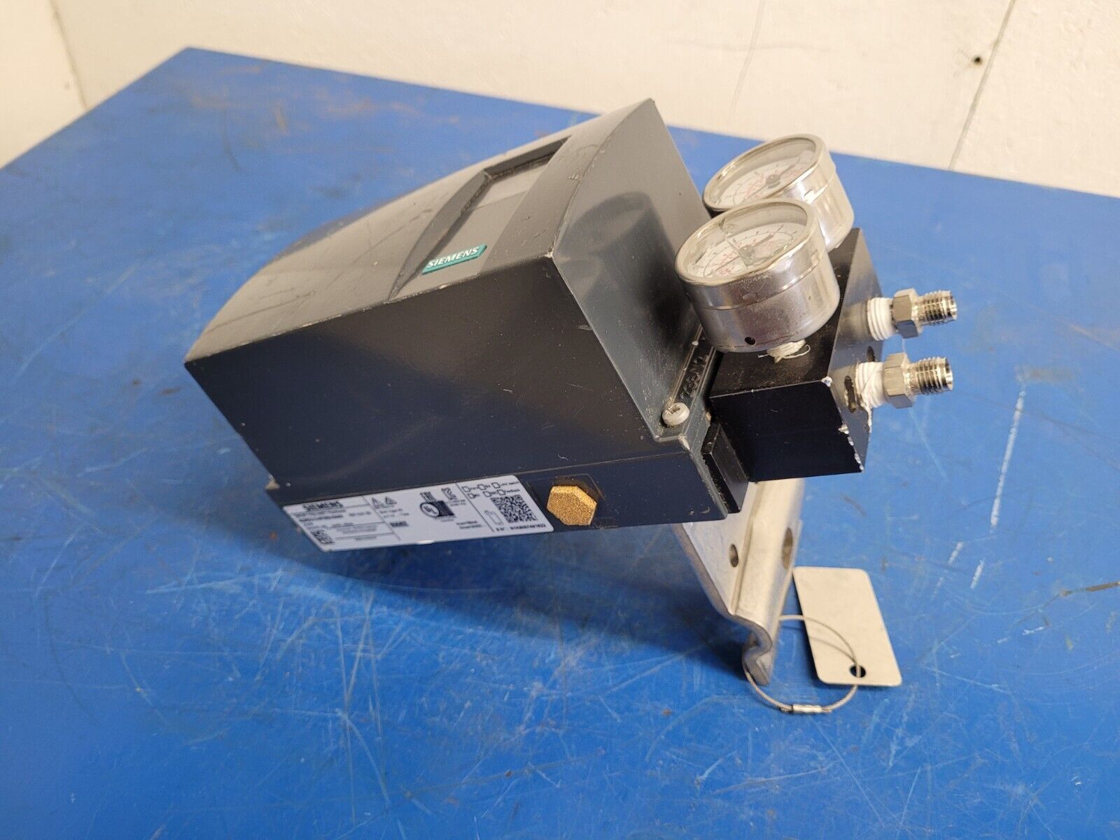 Siemens 6DR5213-0FN00-0AA9 SIPART PS2 Hart Smart Electropneumatic Positioner