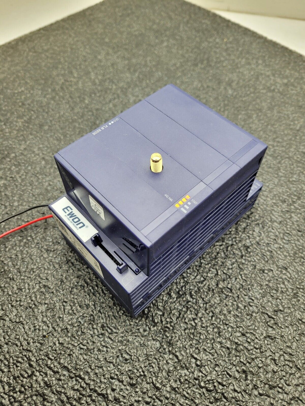 Ewon Flexy IIOT 00201 Industrial Ethernet Router Data Gateway FLB 3205 4G NA