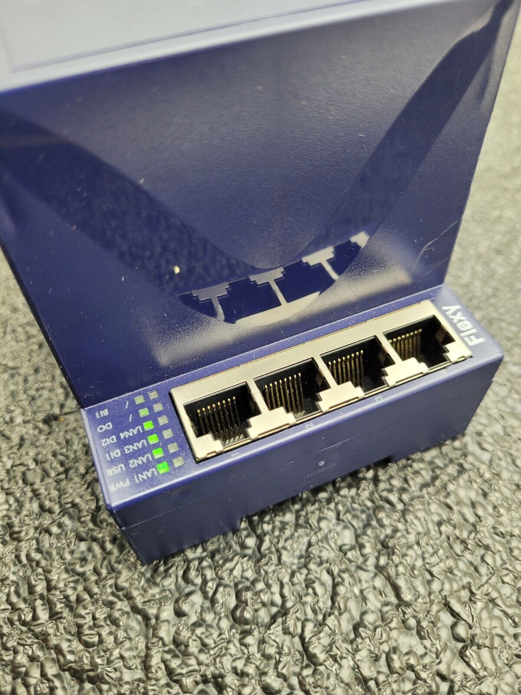 Ewon Flexy IIOT 00201 Industrial Ethernet Router Data Gateway FLB 3205 4G NA