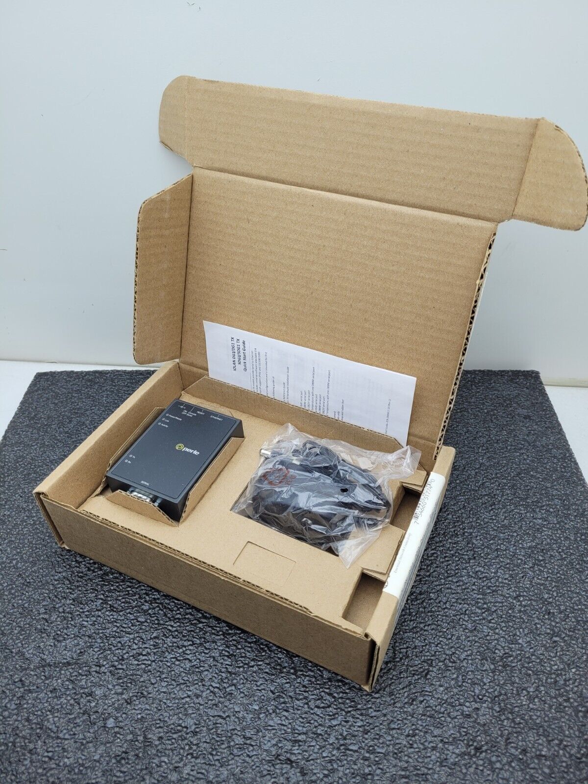 Perle 04031774 Iolan Dg1 Db9 Device Svr 1xdb9mperp Rs232/422/485 10/100/1000