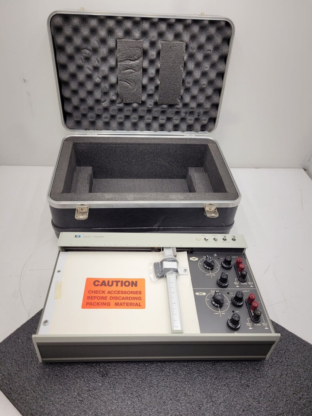 HP Hewlett Packard 7035B MOSELEY X-Y Recorder Plotter Graphing Machine New Other