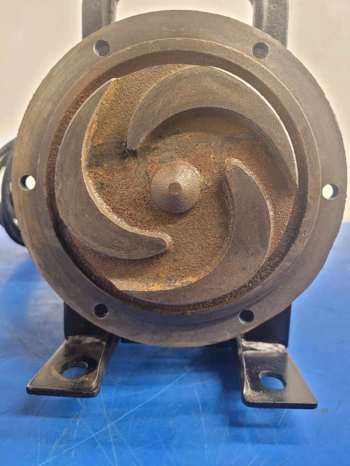 AMT Pump 282D-95 Self-Priming Centrifugal Pump 3/4HP 1Ph 120/240VAC 1.5" Inlet