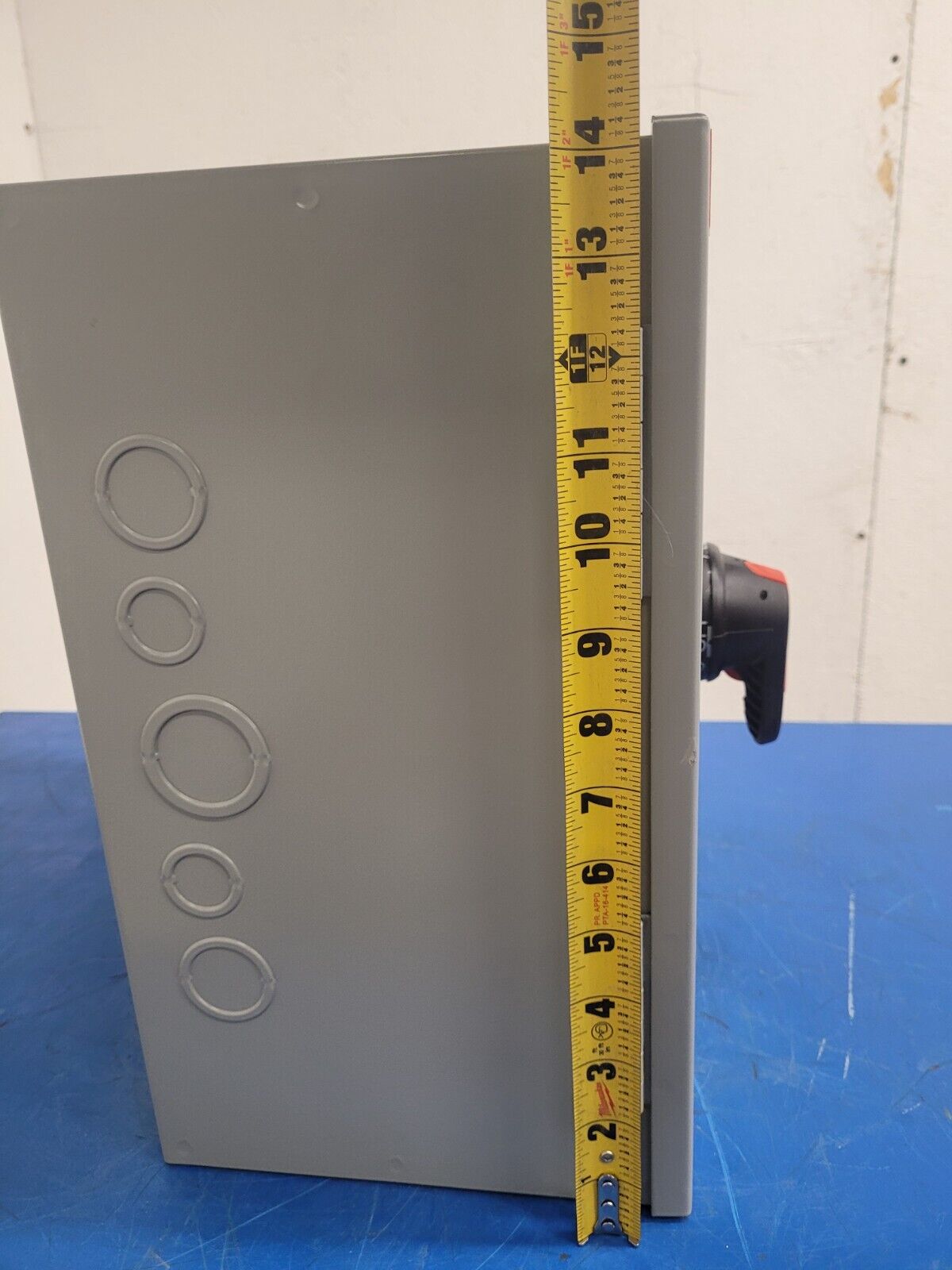 ABB FJ601-3PB6B Enclosed Disconnect Switch 3 Pole 60 Amp 600VAC NEW