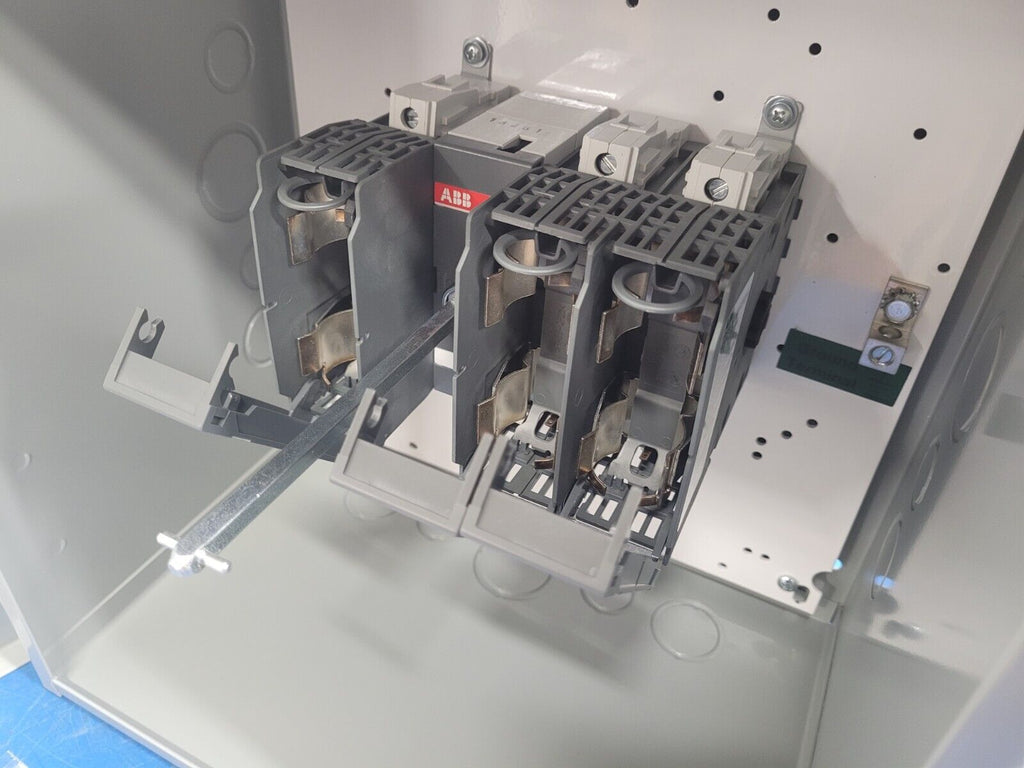 ABB FJ601-3PB6B Enclosed Disconnect Switch 3 Pole 60 Amp 600VAC NEW