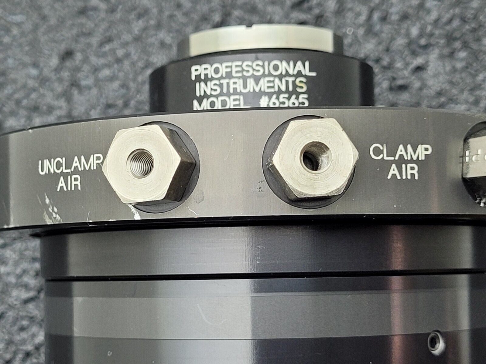 Professional Instruments 6565 Air Bearing Spindle Tested Spins Smoothly M