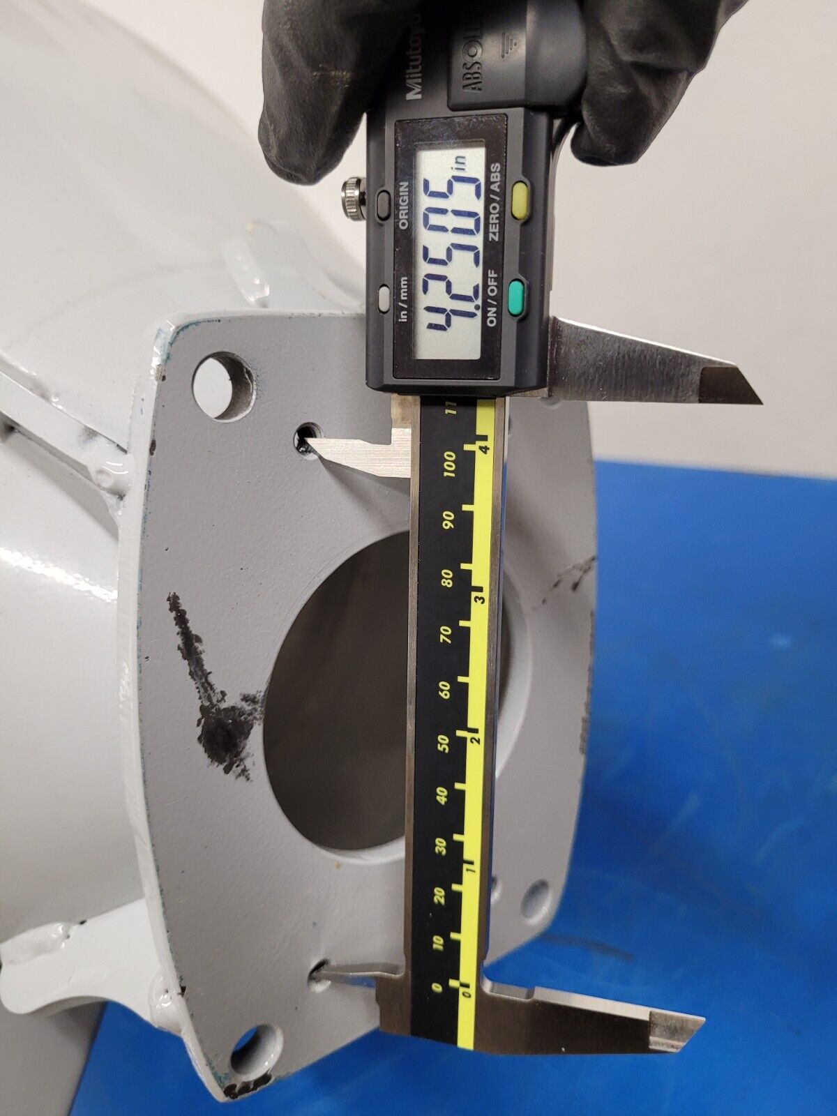 Injection Molding Plastic Pellet Funnel Hopper 20" Steel 5"x3" Mounting Holes