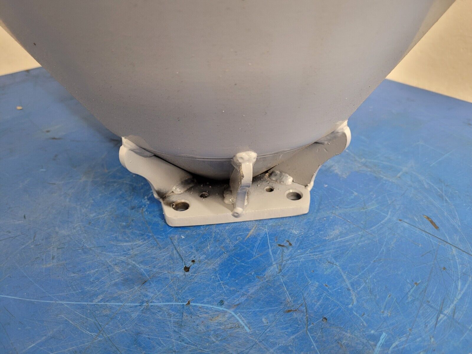 Injection Molding Plastic Pellet Funnel Hopper 20" Steel 5"x3" Mounting Holes