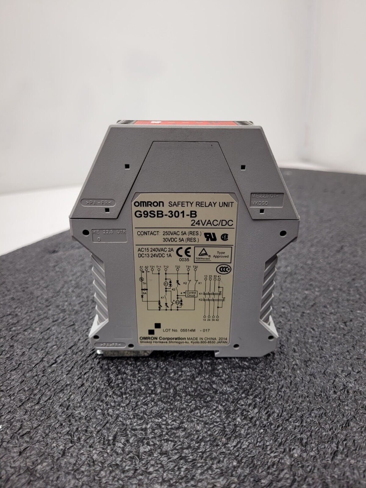 OMRON STI G9SB-301-B Safety Relay Unit 24VDC 24VAC