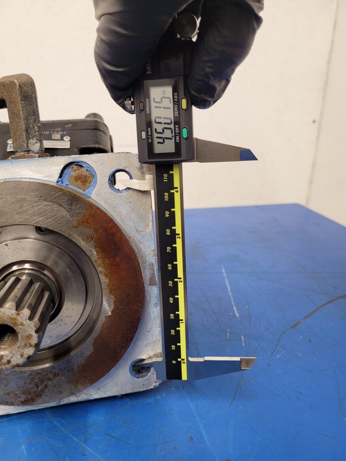 Hydro Leduc MA32 Bent Axis Hydraulic Motor SAE C 14T Splined J498b Rear Ports