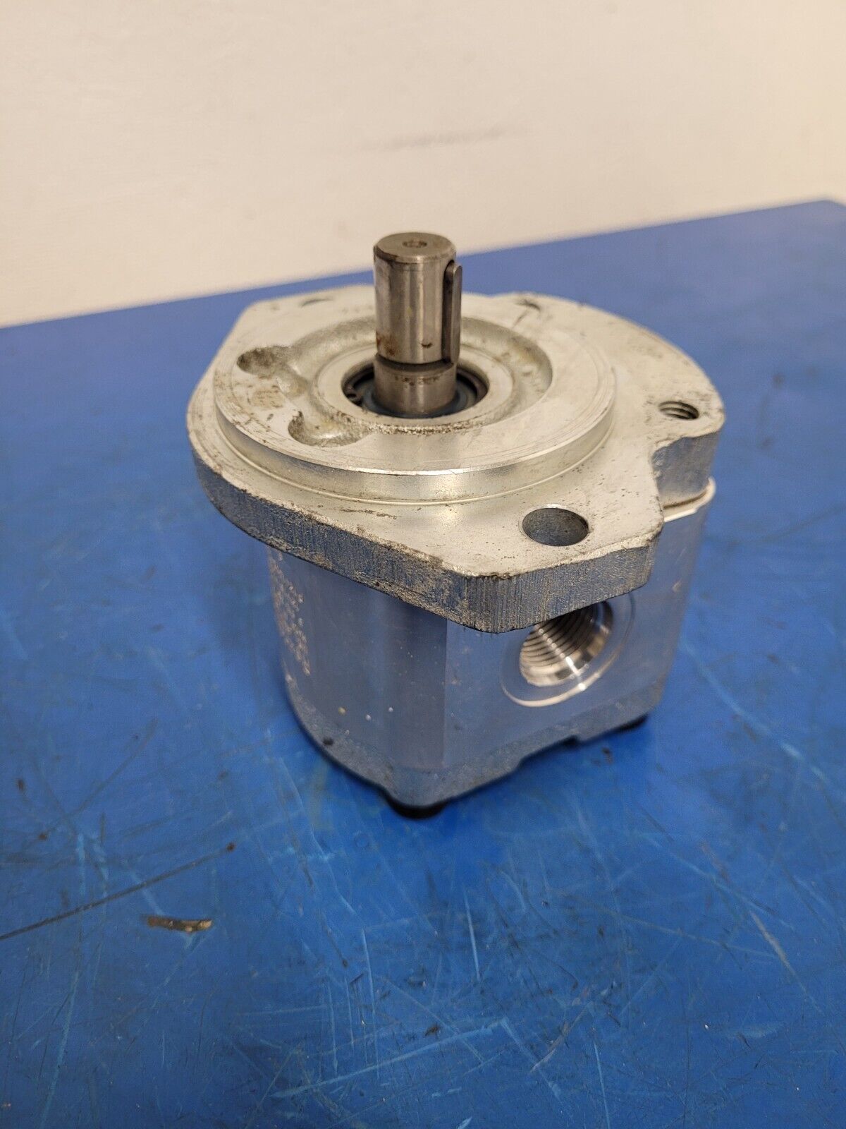 Bosch Rexroth 9 510 290 046 Hydraulic Gear Pump 12W19-7362