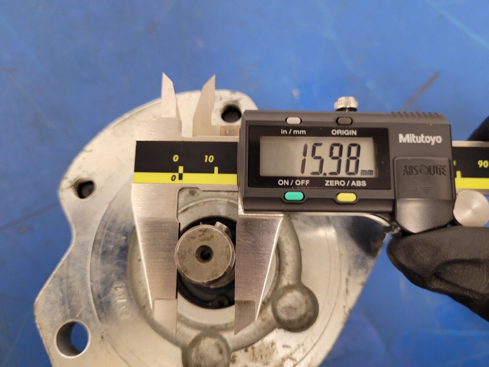 Bosch Rexroth 9 510 290 046 Hydraulic Gear Pump 12W19-7362