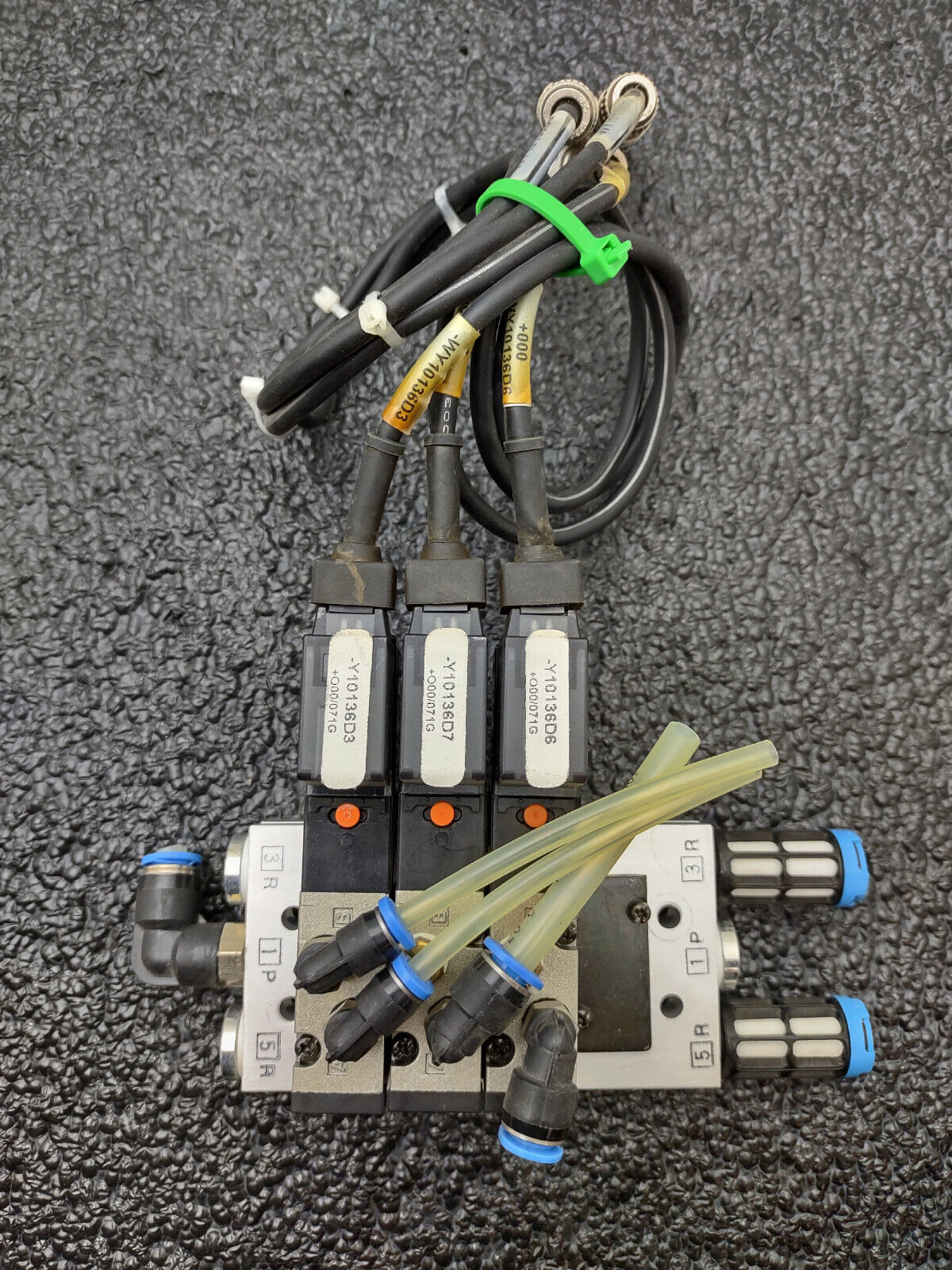 Aptech AP1210SM 2PW MV4 MV4 Diaphragm Regulator Valve 1700PSI Input 0-100PSI Out