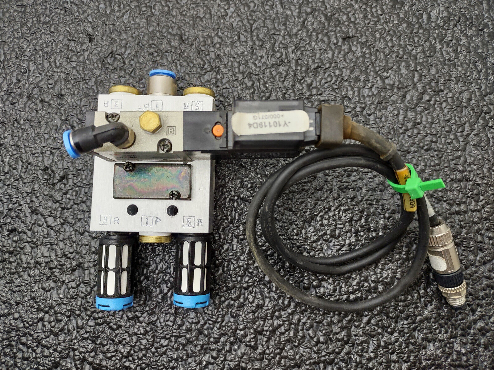 Aptech AP1210SM 2PW MV4 MV4 Diaphragm Regulator Valve 1700PSI Input 0-100PSI Out