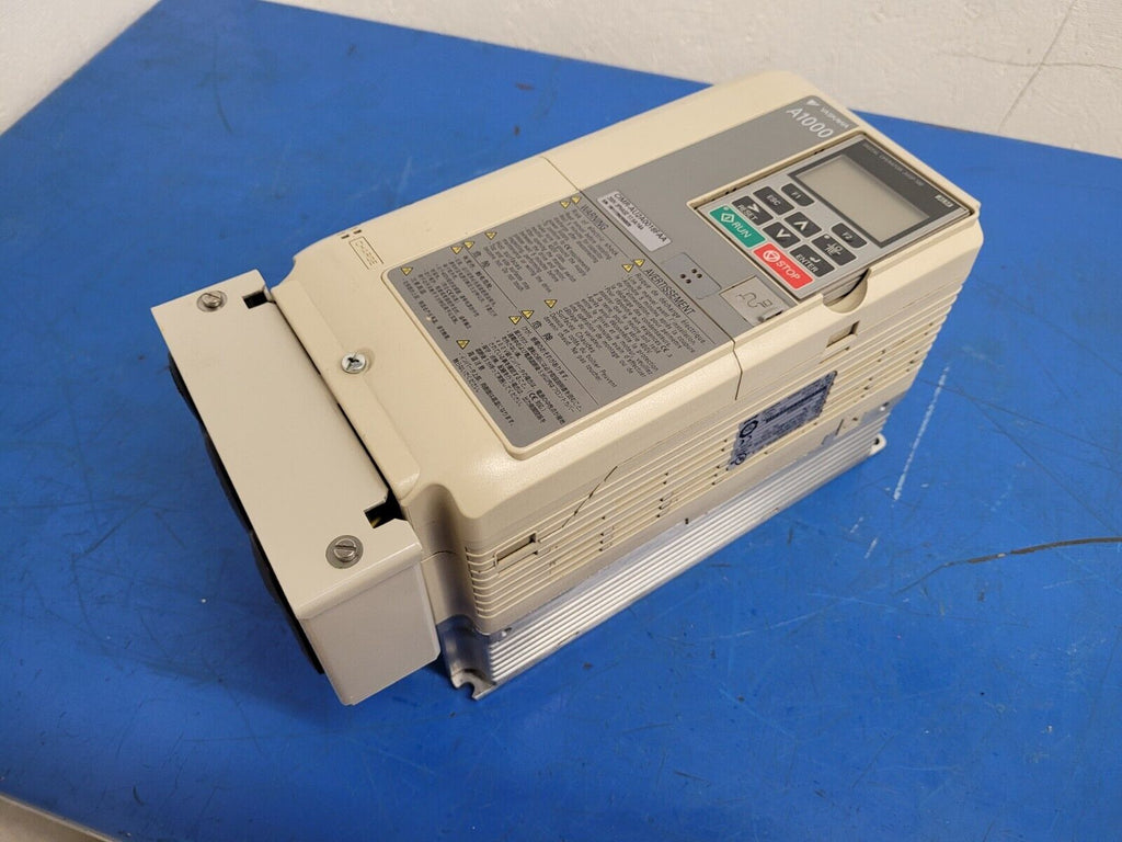 Yaskawa CIMR-AU2A0018FAA AC VFD Motor Drive A1000 Series 200V 3Ph 17.5A