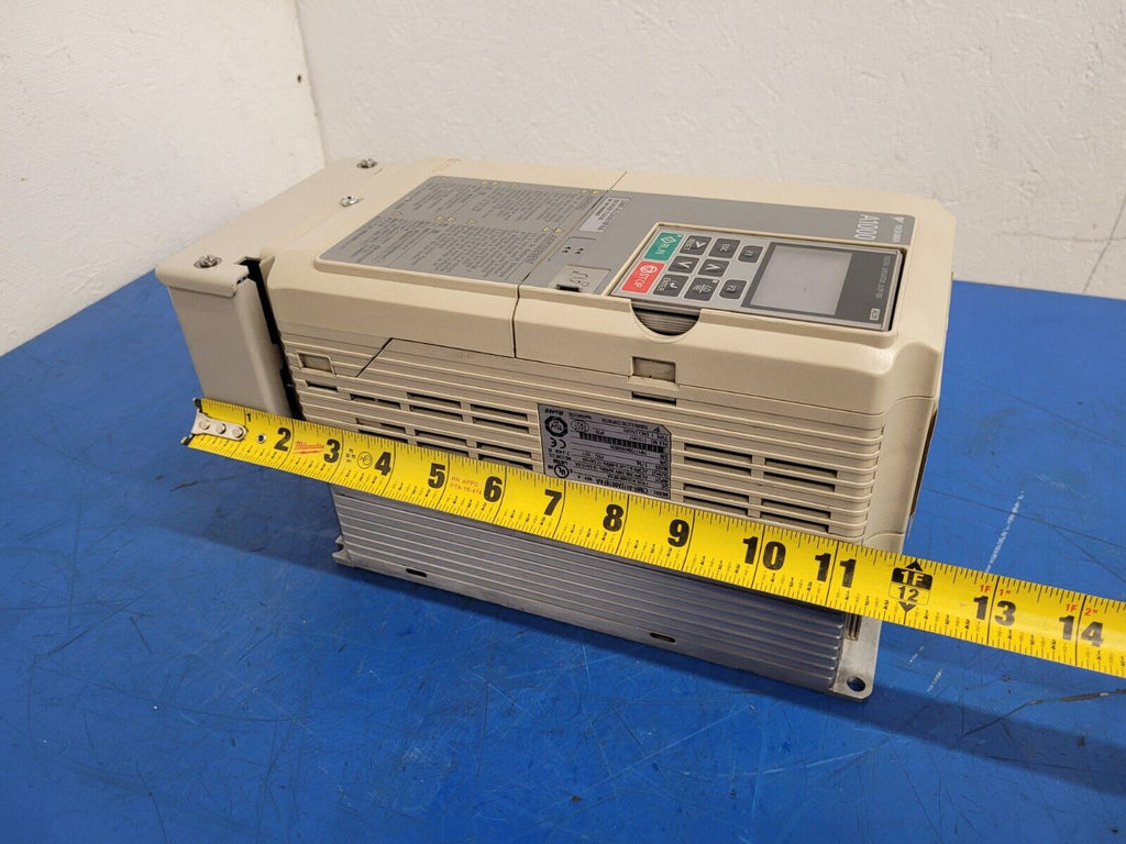 Yaskawa CIMR-AU2A0018FAA AC VFD Motor Drive A1000 Series 200V 3Ph 17.5A